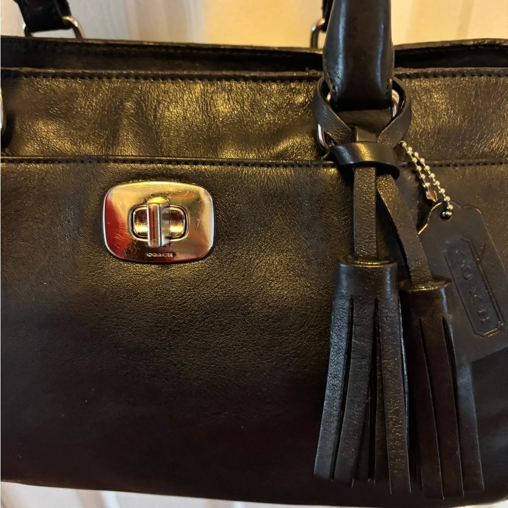 Coach Legacy C1376-25359 Black Leather Chelsea Turn Lock Carryall Satchel EUC - Picture 2 of 13